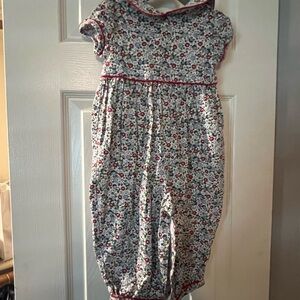 Little English Floral Patterned Fabric